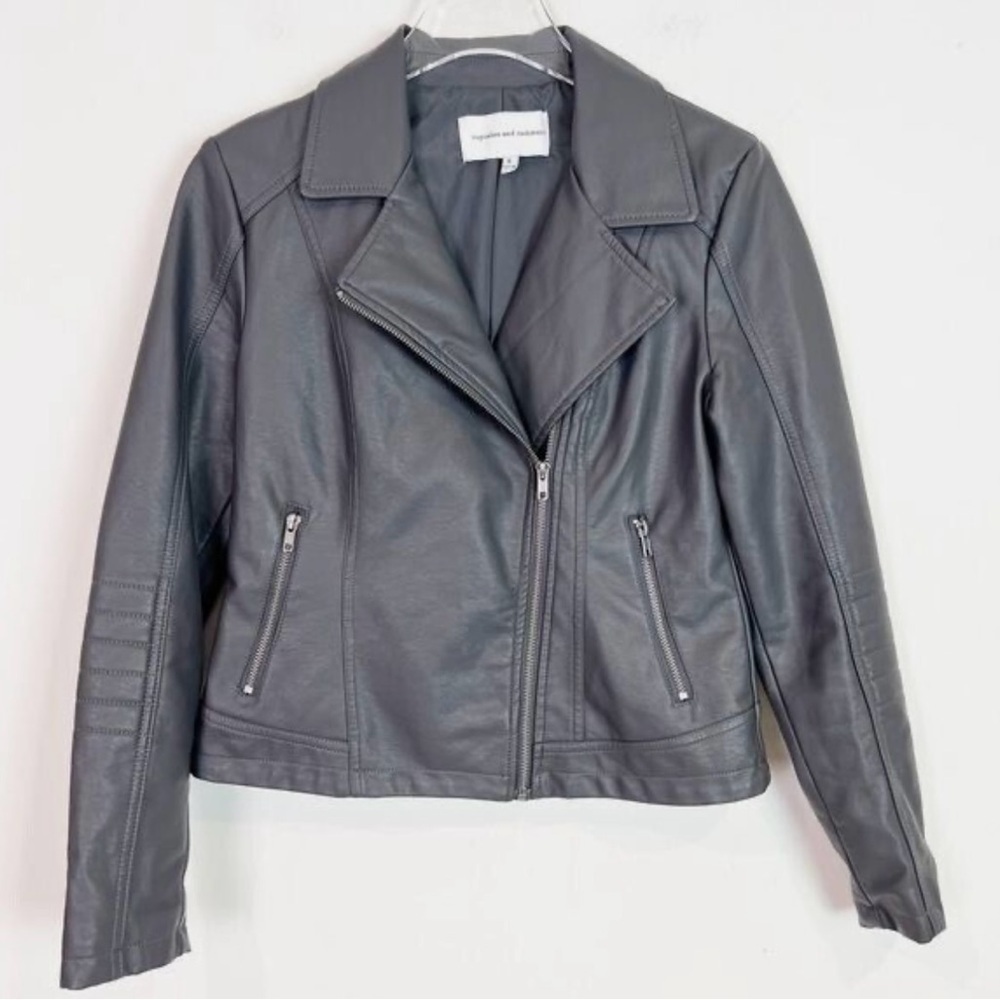 CUPCAKES AND CASHMERE GRAY FAUX VEGAN LEATHER MOTO JACKET WOMENS SZ SMALL NWOT